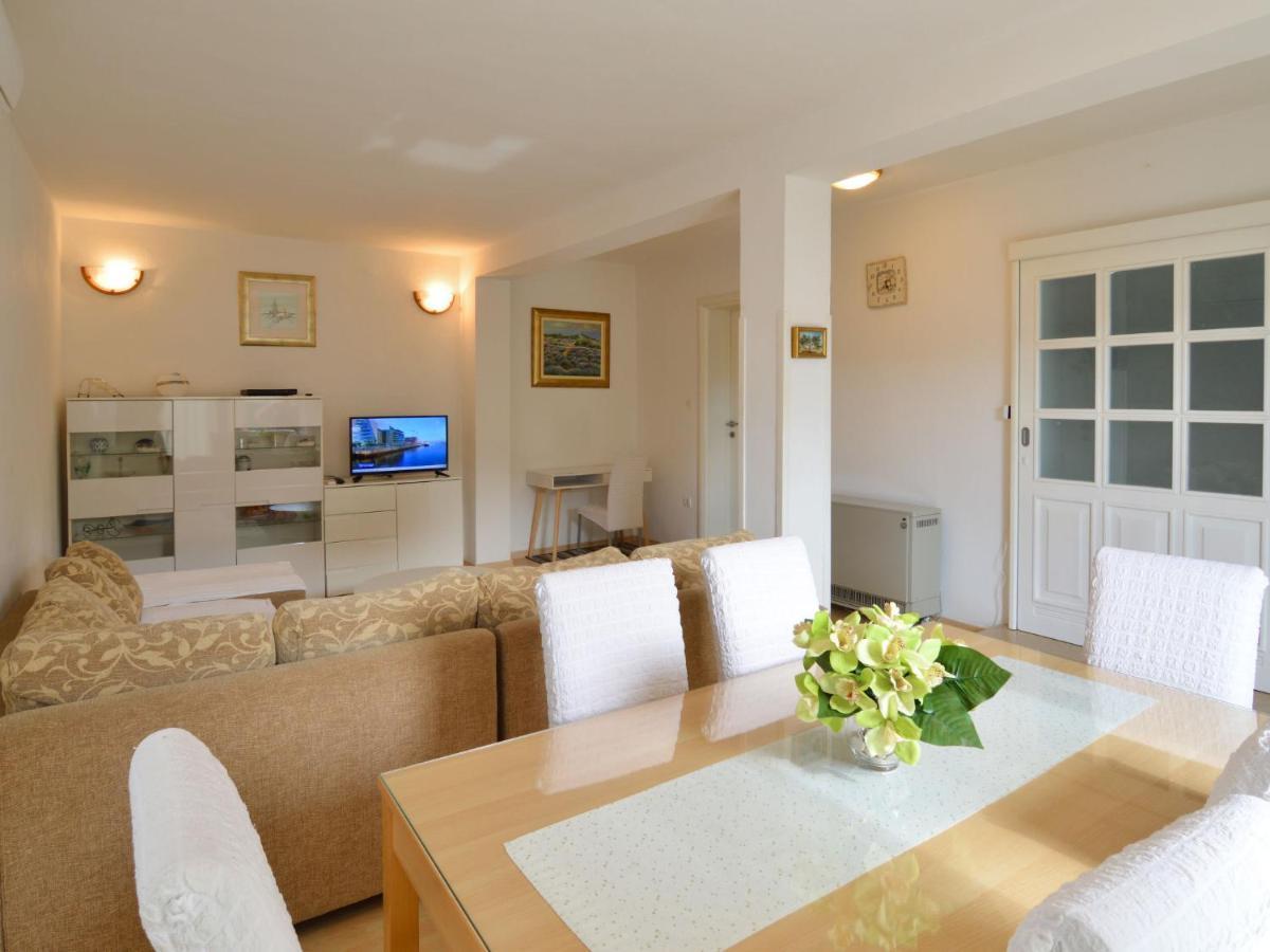 Apartment Klaric-2 By Interhome Trogir Buitenkant foto